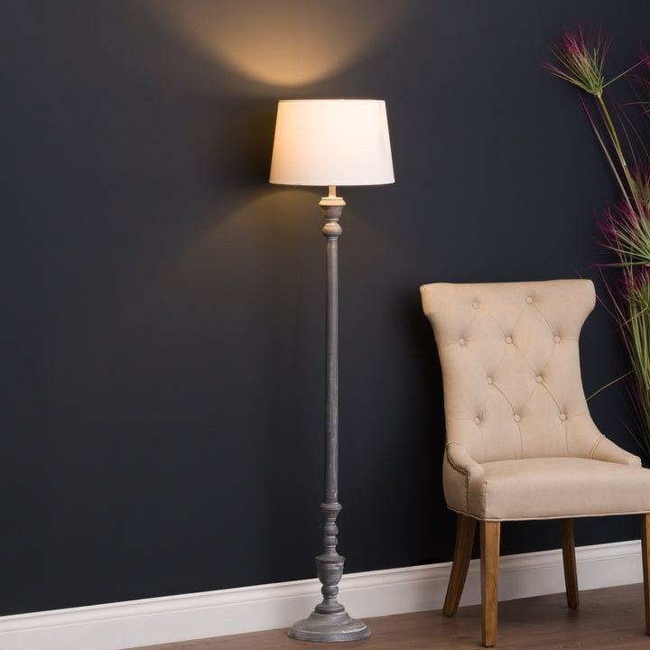 Eve Floor Lamp
